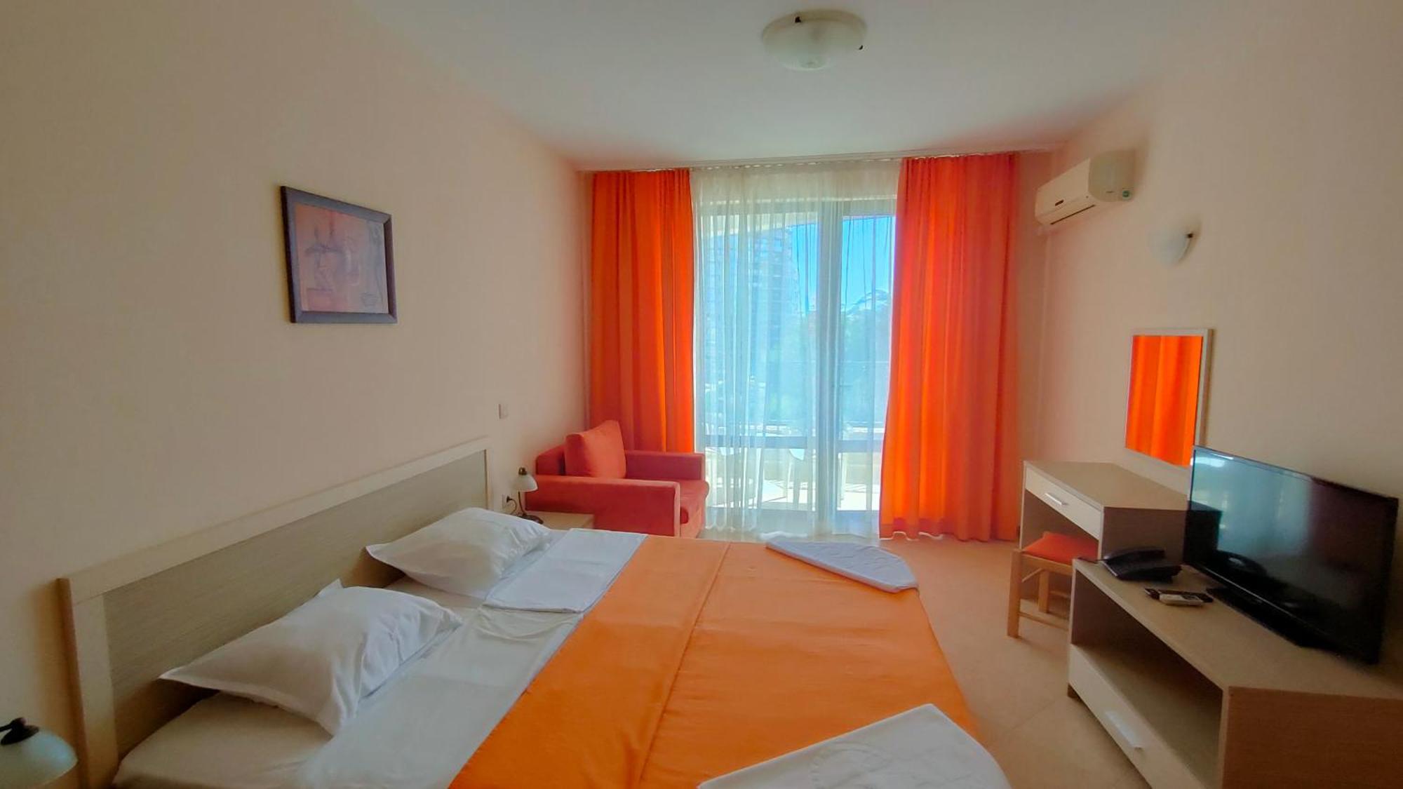 Holiday Apartcomplex Royal Sun Sunny Beach Exterior foto